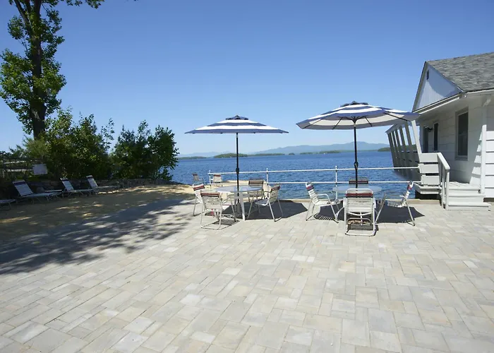 Belknap Point Inn