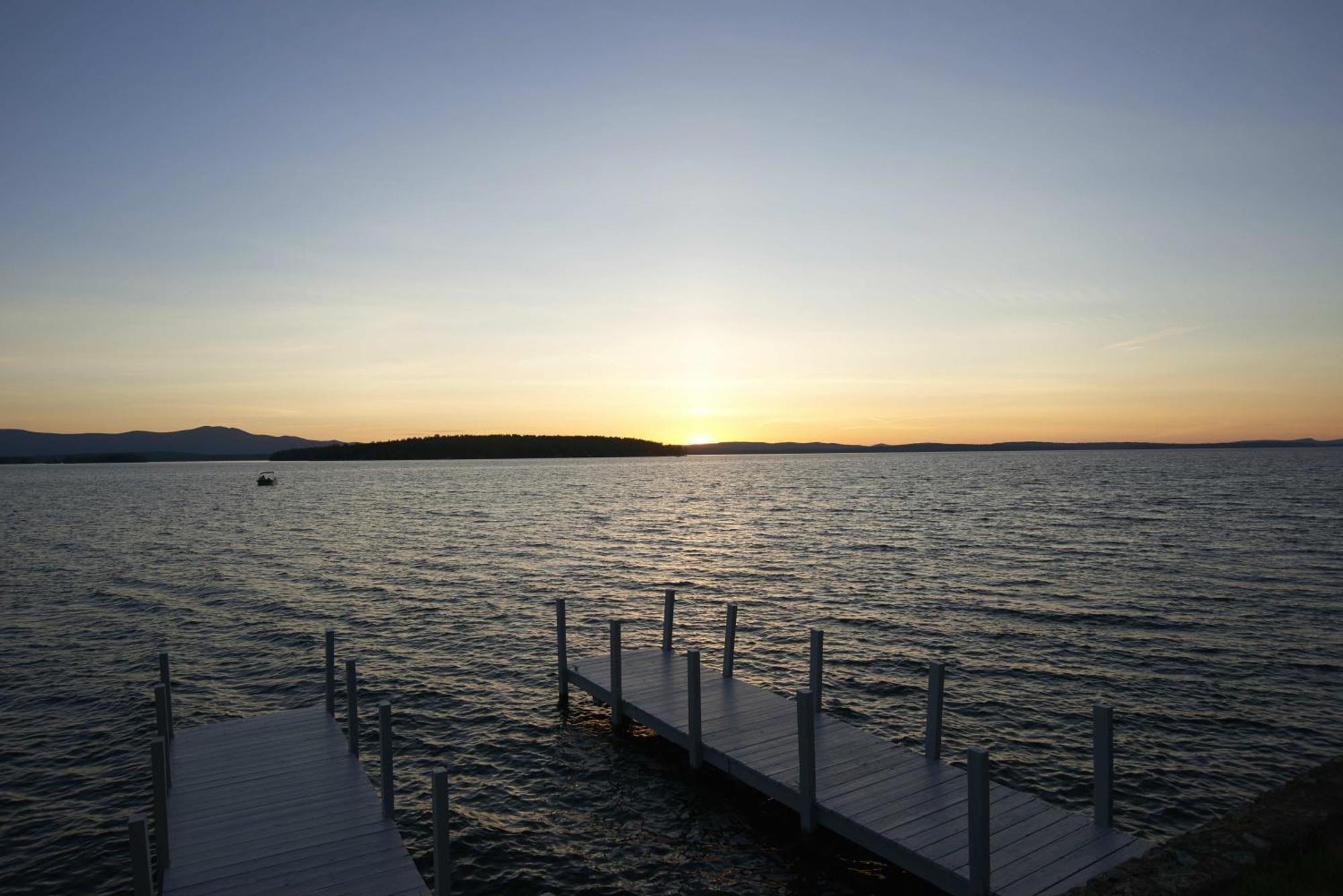 Belknap Point Motel Gilford